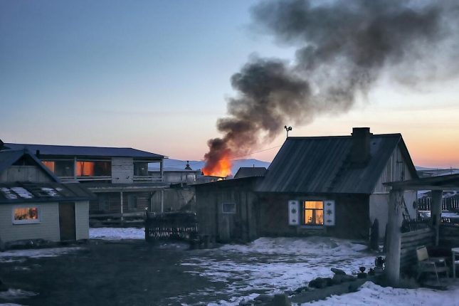 Pourquoi une cheminée refoule ?