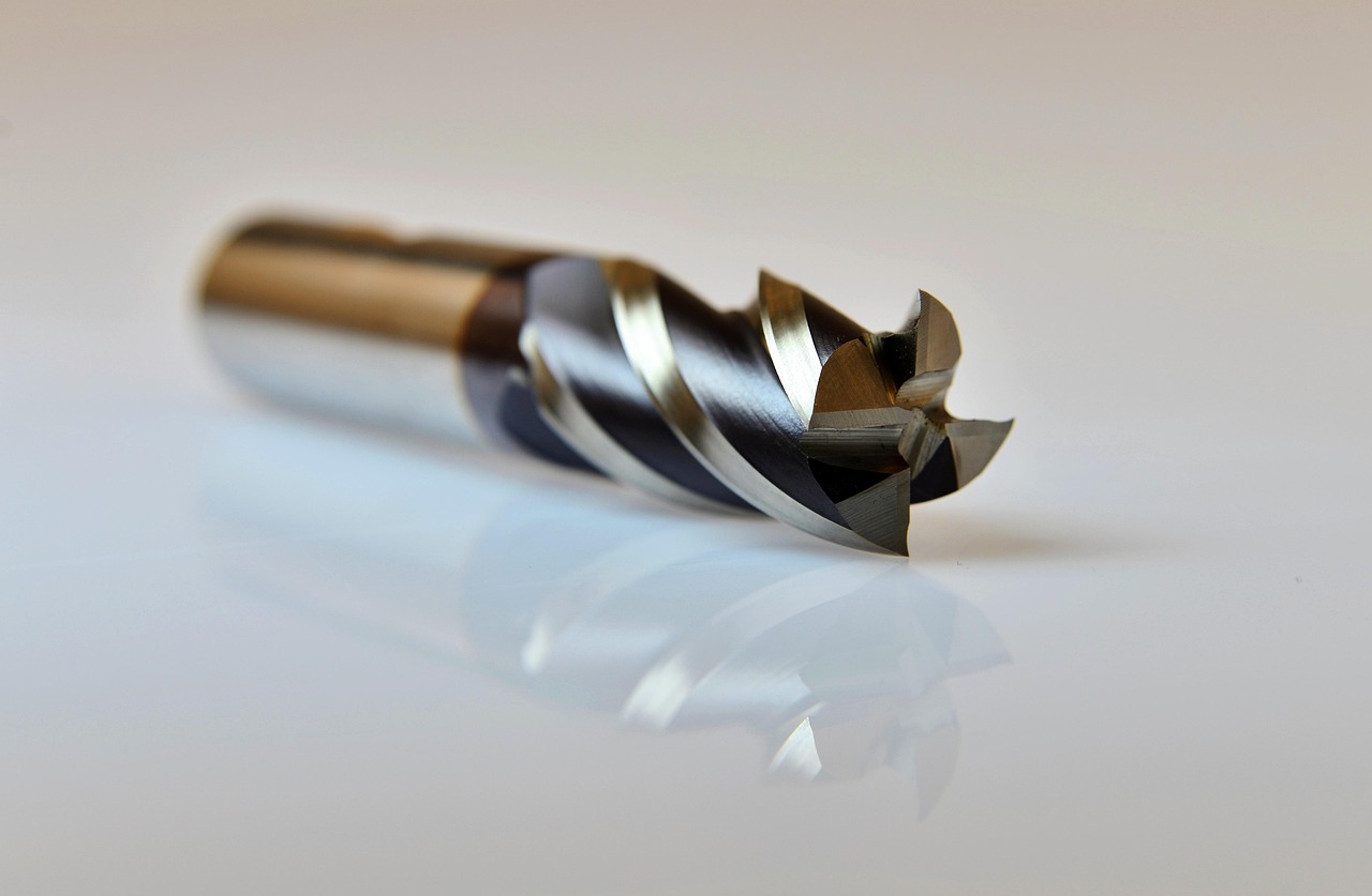 découvrez notre gamme d'outils pour le fraisage cnc, alliant précision et durabilité pour optimiser vos opérations d'usinage.