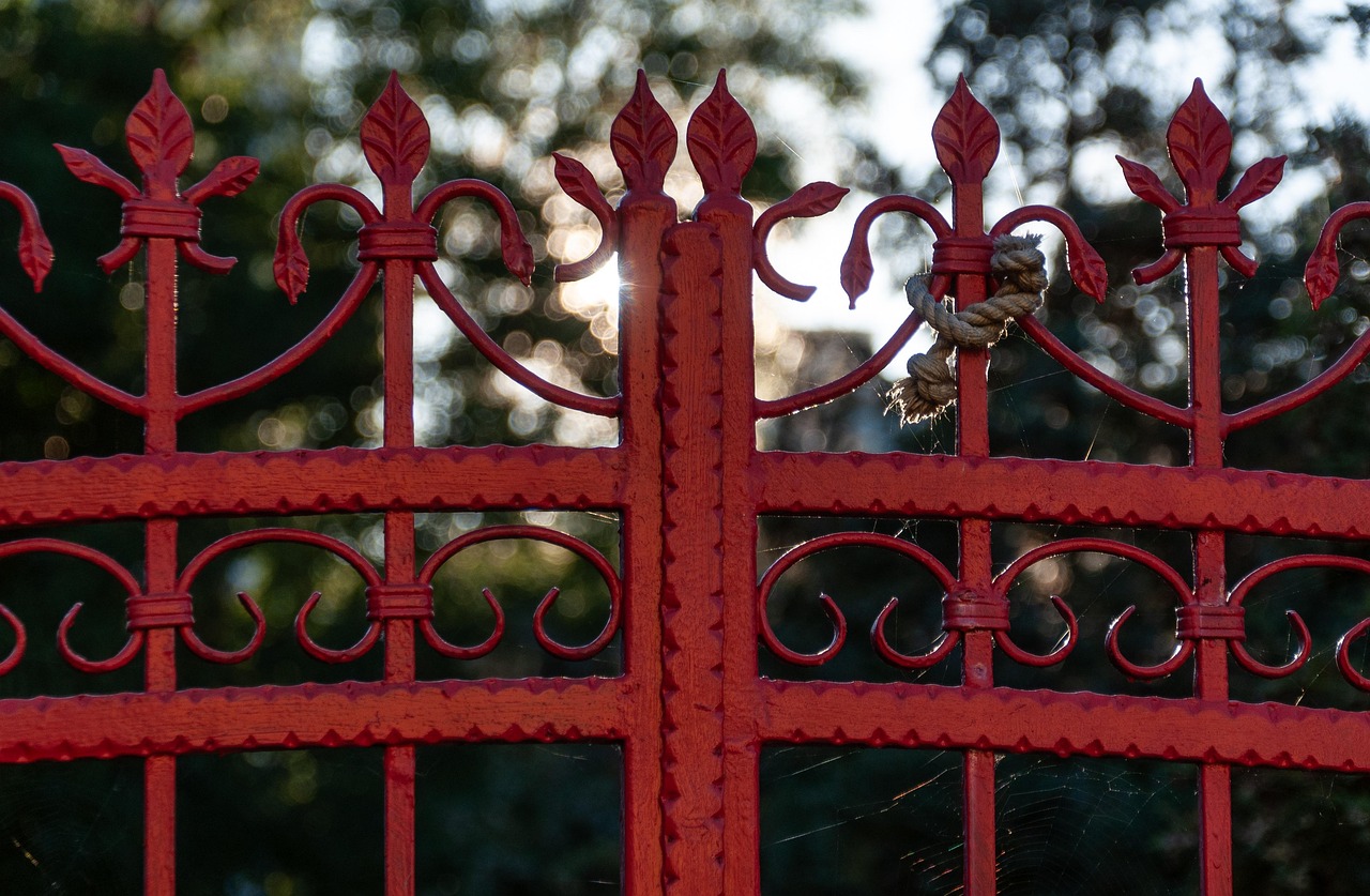 réparation de portails métalliques : services rapides et fiables pour restaurer la sécurité et l'esthétique de votre portail.