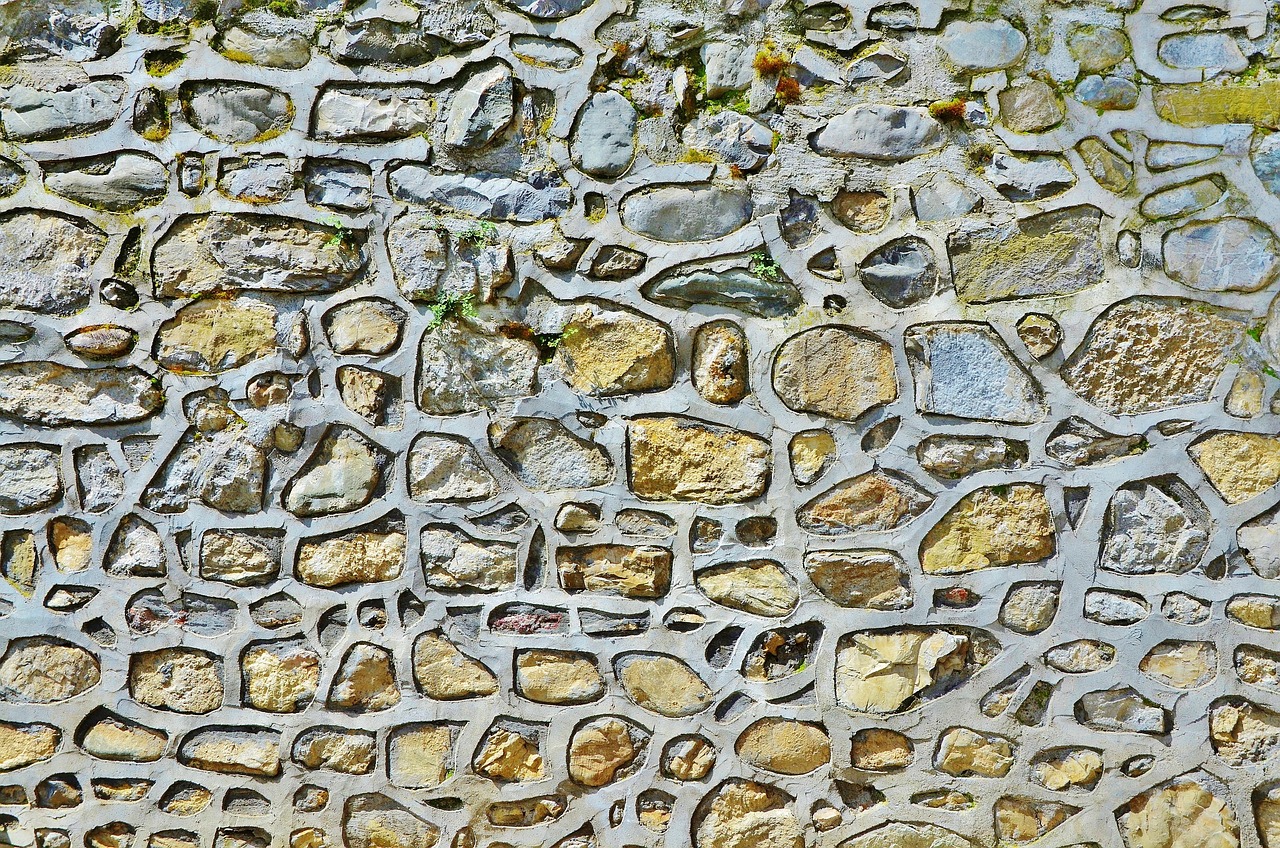 rénovation de murs en pierre : redonnez vie à vos murs anciens avec des techniques professionnelles pour un rendu naturel et durable.